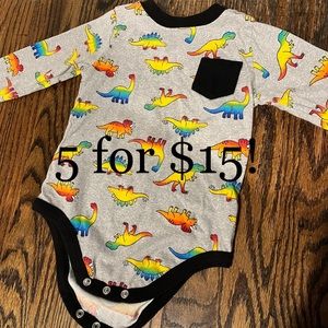Like new long sleeve onesie 18mo rainbow dinosaurs